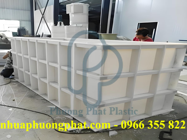 BỂ NHỰA PE SAU KHI GIA CÔNG HOÀN CHỈNH